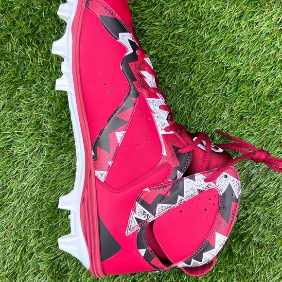 DV7324-661 13 Jordan 7 Force Savage Oklahoma Sooners PE Football Cleats
NO BOX - Picture 6 of 11